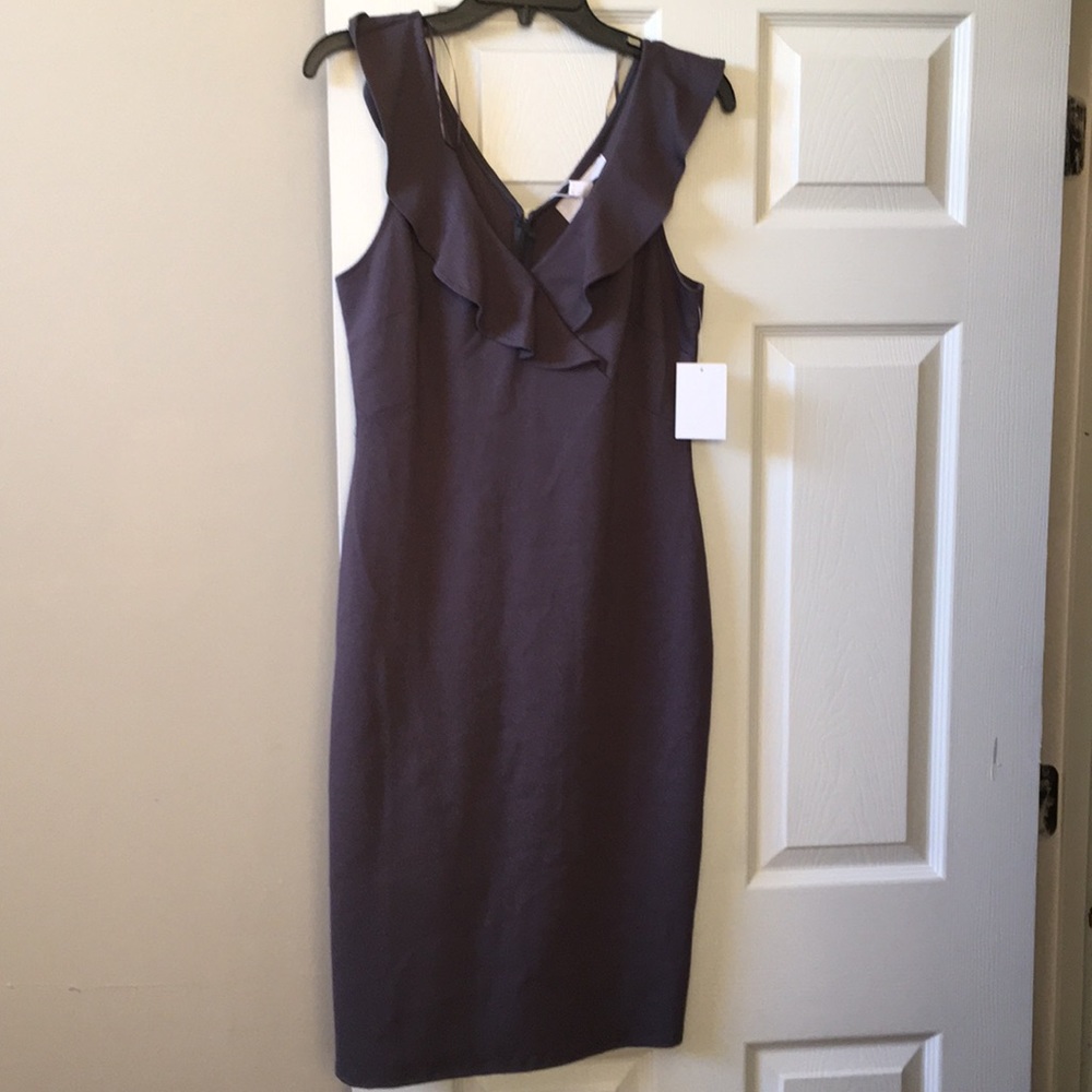 Simple but cute grey dress